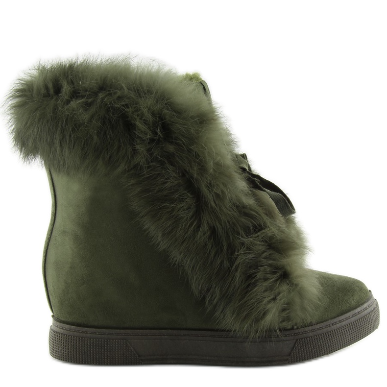 Cizme cu pană cu blană verde Cizme cu pană cu blană verde