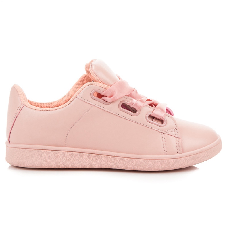Adidași roz cu panglică