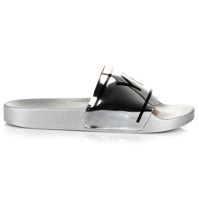 Ideal Shoes Papuci argintii da sau nu gri Ideal Shoes Papuci argintii da sau nu gri