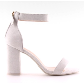 Sandale gri gri peste tocuri late