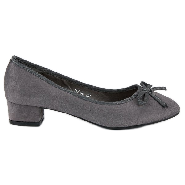 Pompe cu tocuri joase gri