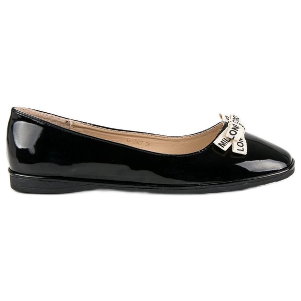 Ideal Shoes Balerini lacuiti in negru