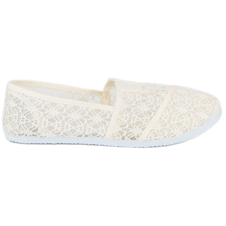 Balerini din dantela bej