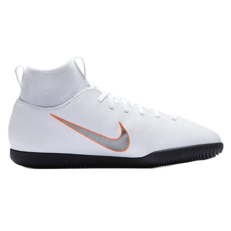 Pantof de interior Nike Mercurial Superflyx 6 Club alb
