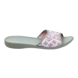 Papuci Befado 300D041 cu fluturi multicolor Papuci Befado 300D041 cu fluturi multicolor