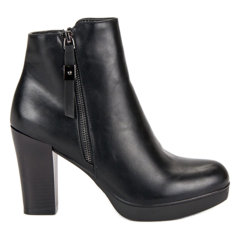 Ghete clasice pe post vinceza negru