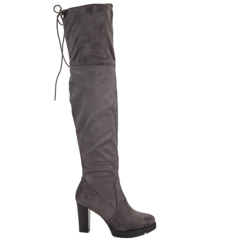 Seastar Muschetari gri pe post