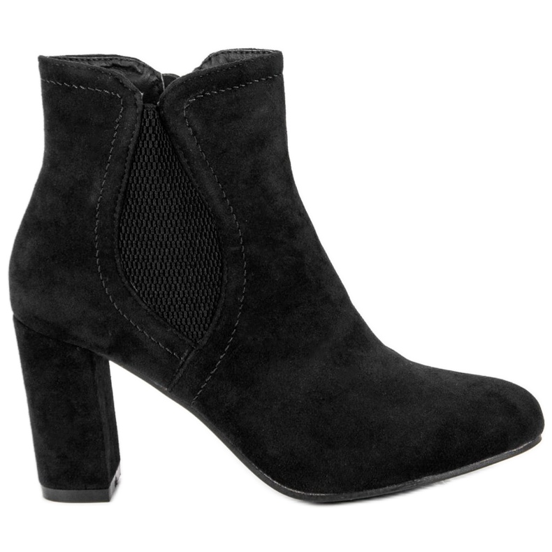 Botine din piele de căprioară pe stâlp negru