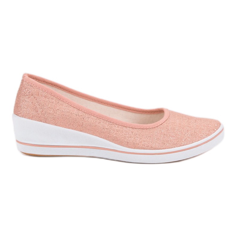 Comer Ballerina roz pe pană