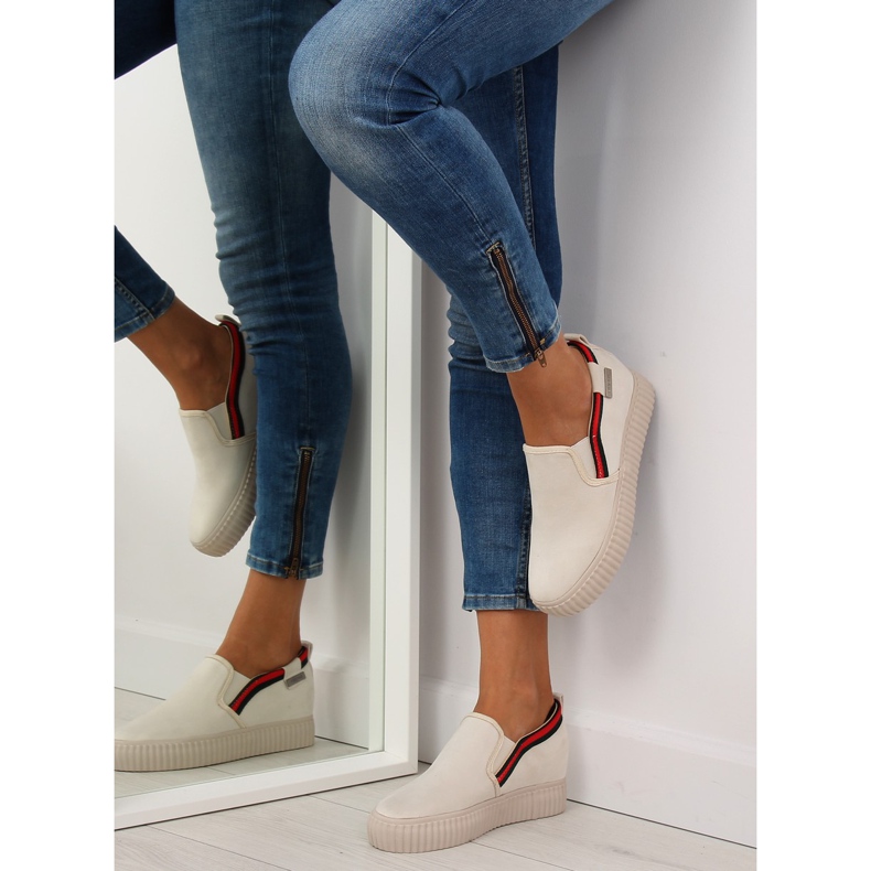 Adidași de glisare Beige 107-40 Beige II-GAT bej