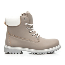 Via Giulia  Capcanii Pastelove maro Via Giulia  Capcanii Pastelove maro