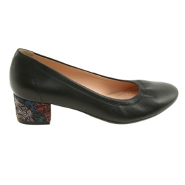 Arka Pompe de piele pentru femei Negru 5627