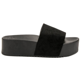 Ideal Shoes Papuci pe platformă negru