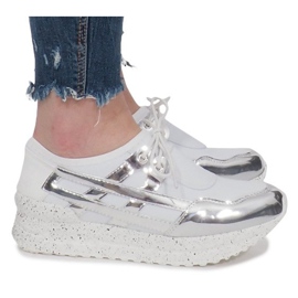 Adidași de sport albi pe platforma Calixte