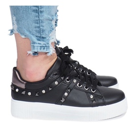 Adidași negri cu știfturi Montpellier negru Adidași negri cu știfturi Montpellier negru