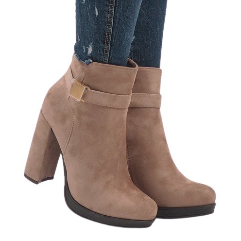 Cizme roz pe stâlp J-8682 Cizme roz pe stâlp J-8682