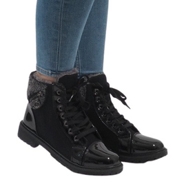 Ghete izolate negre TL56-1 negru