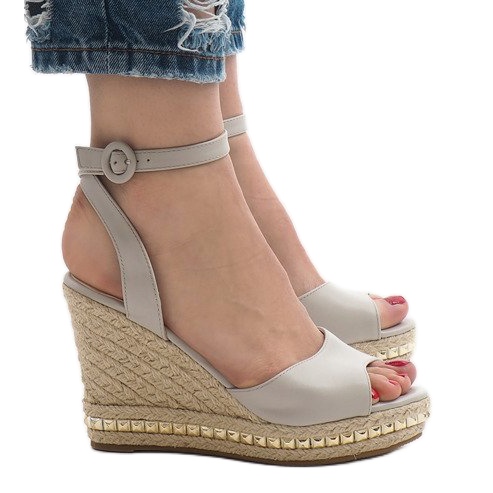 Sandale cu pană gri 2084-5 Sandale cu pană gri 2084-5