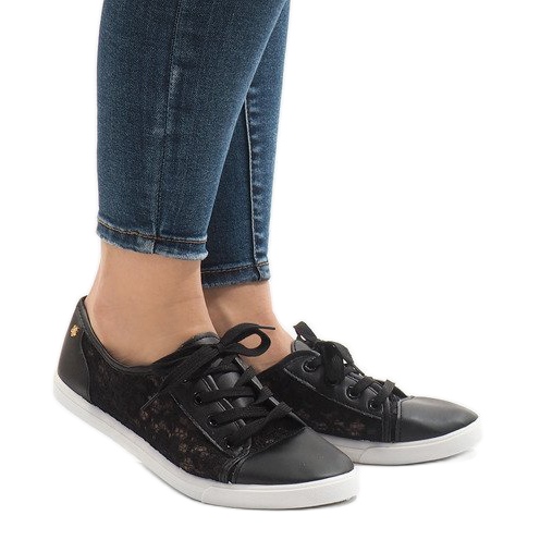 Adidași din dantelă neagră JX05 negru