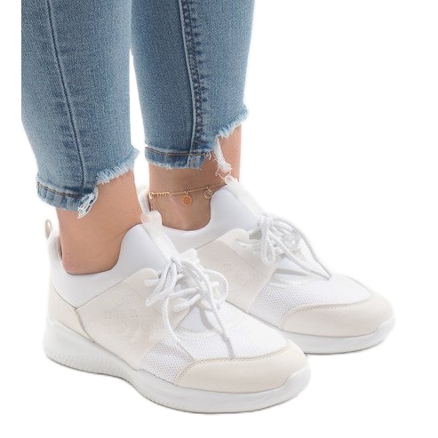 Pantofi sport albi BY-069