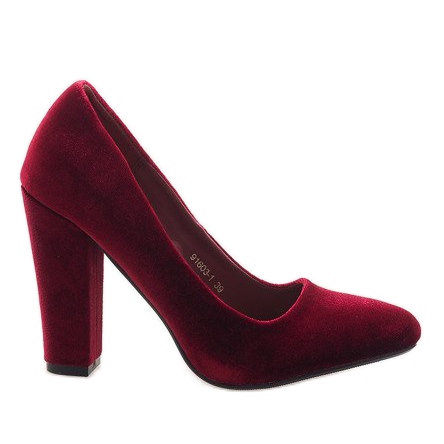 Pompe din velur roșu pe stâlpul 91603-1 multicolor