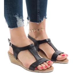 Sandale negre pe platforma S-256 negru