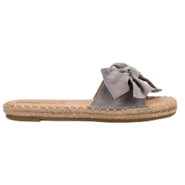 Forever Folie Papuci din piele de căprioară cu arc gri Forever Folie Papuci din piele de căprioară cu arc gri