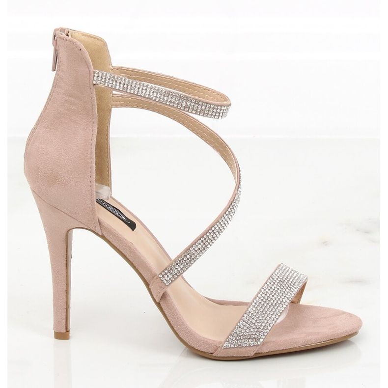 Sandale pe un știft C-28 Bej Ii Gat