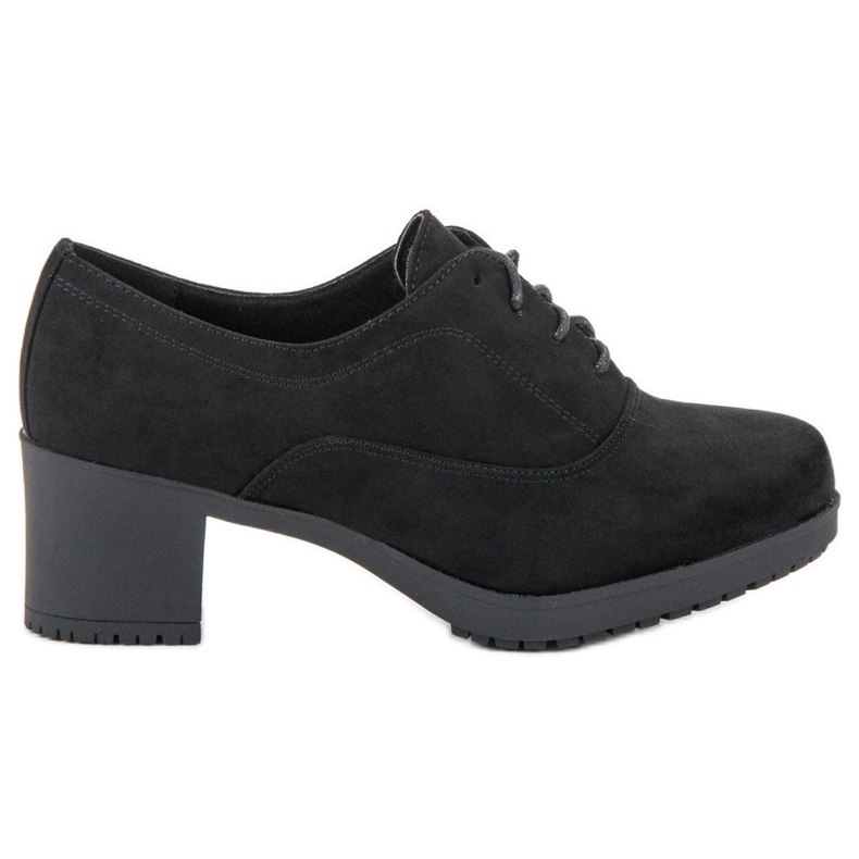 Primavera Ghete cu șiret pe o postare negru