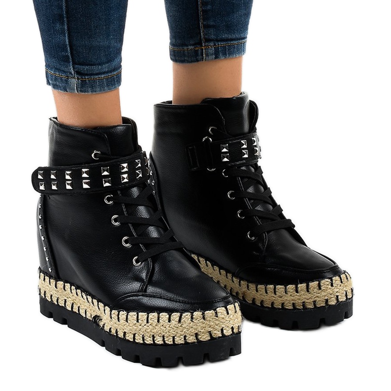 Cizme negre pentru femei, trapper AJ-547 negru Cizme negre pentru femei, trapper AJ-547 negru