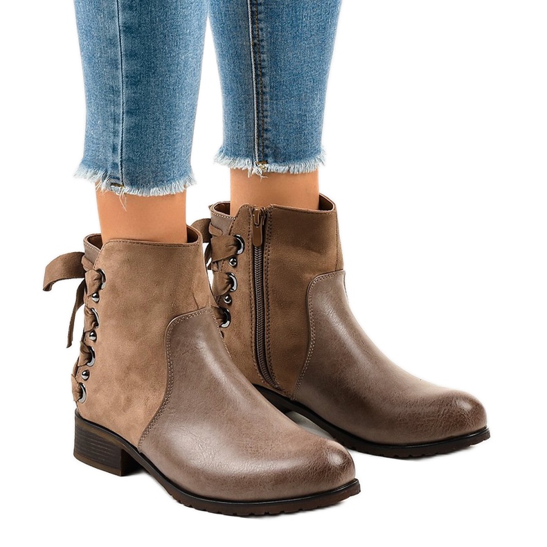 Cizme izolate din piele de căprioară C562 multicolor verde Cizme izolate din piele de căprioară C562 multicolor verde