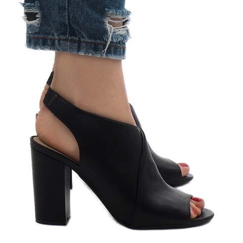 Cizme negre deschise pe post 0280-86 negru Cizme negre deschise pe post 0280-86 negru