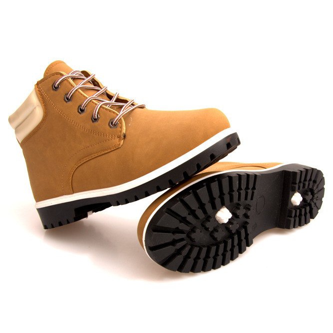 483 Trappers pentru cămile cu izolație înaltă de blană maro