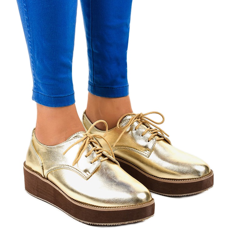 Pantofi eleganți aurii cu lacuri 2017-1 de aur