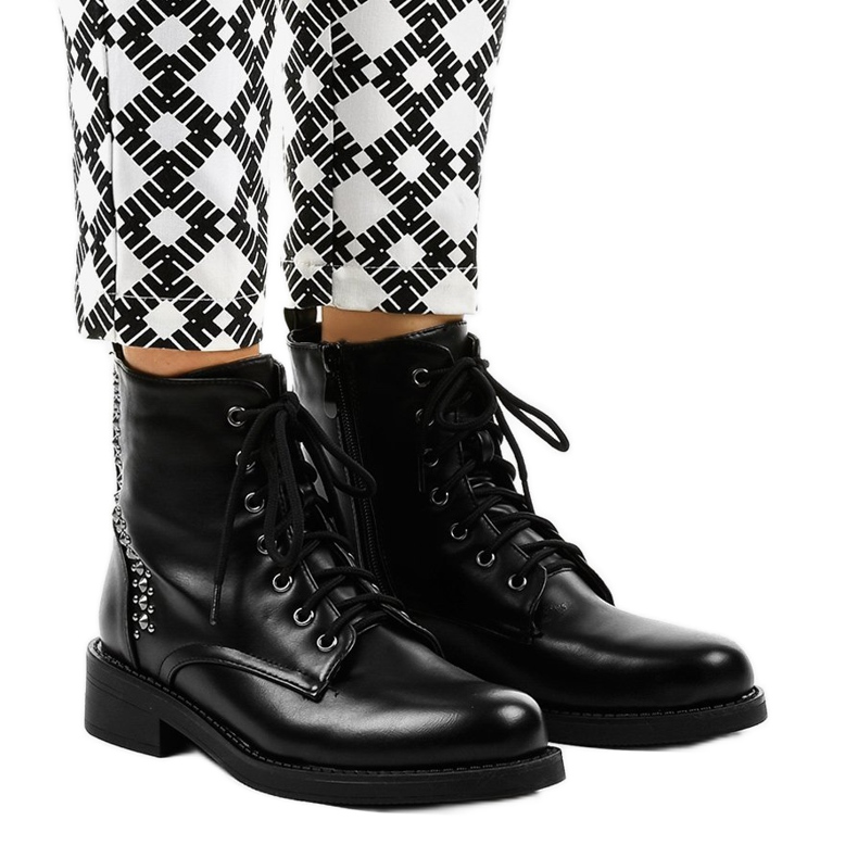 Cizme dama plate negre, cu știfturi BM163 negru