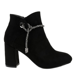 Botine negre din piele de căprioară pe stâlpul 7356-GA negru Botine negre din piele de căprioară pe stâlpul 7356-GA negru