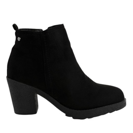 Cizme negre din piele de căprioară pe stâlpul YL96044 negru Cizme negre din piele de căprioară pe stâlpul YL96044 negru