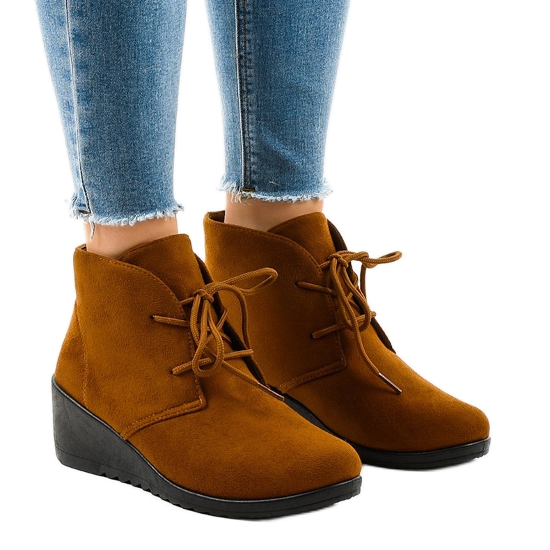 Cizme din piele de căprioară maro E3265