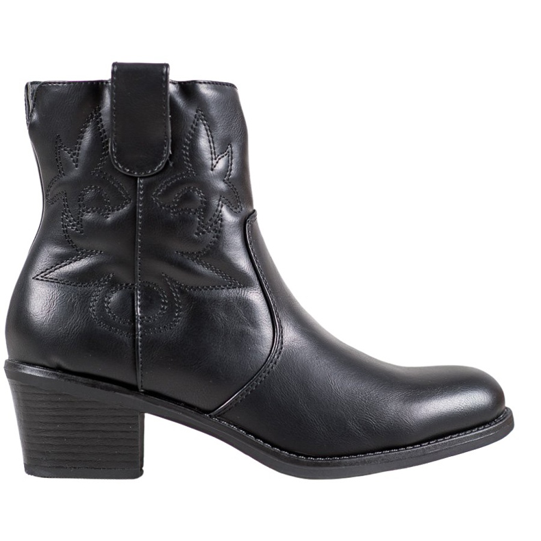 Nio Nio Cowgirls negre cu un model negru