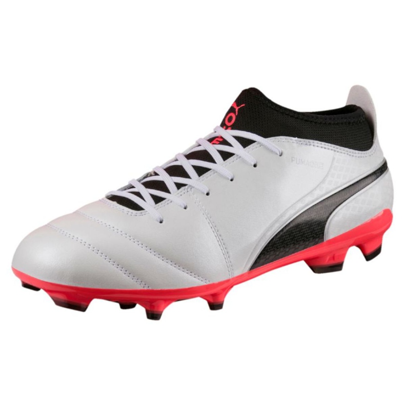 Ghete de fotbal Puma One 17.3 Fg M 104074 01 negru alb