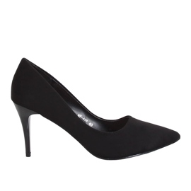 Pompele pe un toc confortabil negru NF-49P Negru