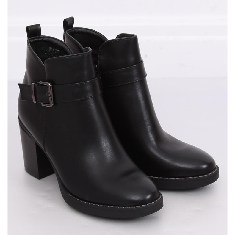 Cizme negre cu toc lat BM-9078 Negru