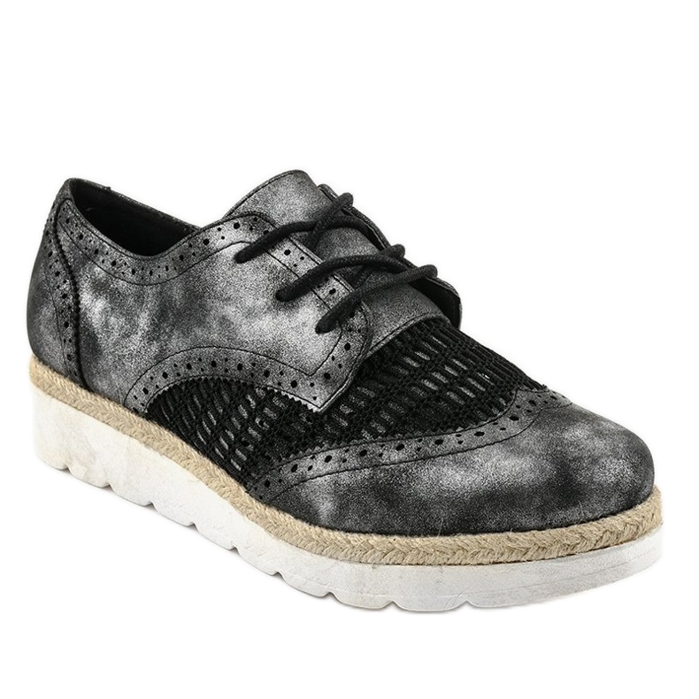 Pantofi negri cu pană S17 negru