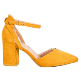 Seastar Pompele elegante din piele de căprioară galben Seastar Pompele elegante din piele de căprioară galben