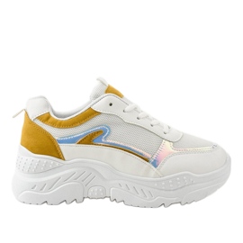 Adidași de sport albi cu inserții galbene 878 Adidași de sport albi cu inserții galbene 878