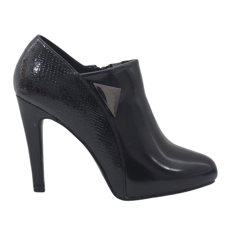 Cizme negre cu toc înalt LEI-46 negru Cizme negre cu toc înalt LEI-46 negru