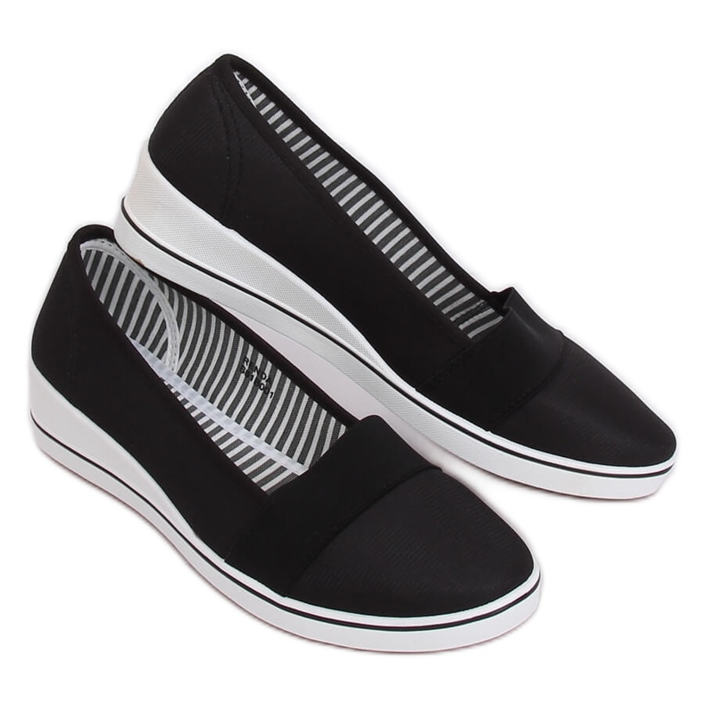 Balerini cu pană neagră S81B001 Negru