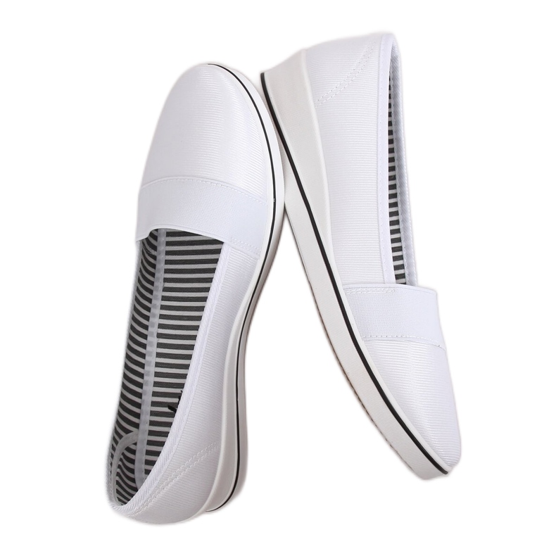 Balerini cu pană albă S81B001 Alb Balerini cu pană albă S81B001 Alb