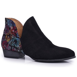 Maciejka Cizme plate pentru femei din piele de primăvară negru 04091-57 Maciejka Cizme plate pentru femei din piele de primăvară negru 04091-57