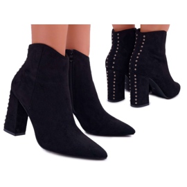 SEA Cizme de damă pe toc înalt cu nituri în Spitz RB23P Snack negru SEA Cizme de damă pe toc înalt cu nituri în Spitz RB23P Snack negru